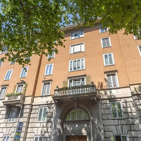 La Casa Dei Dieci - Stazione Apartamento