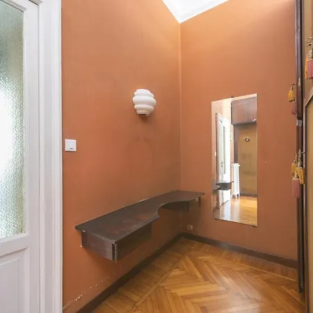 La Casa Dei Dieci - Stazione * Milão