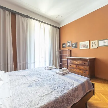 La Casa Dei Dieci - Stazione * Milão