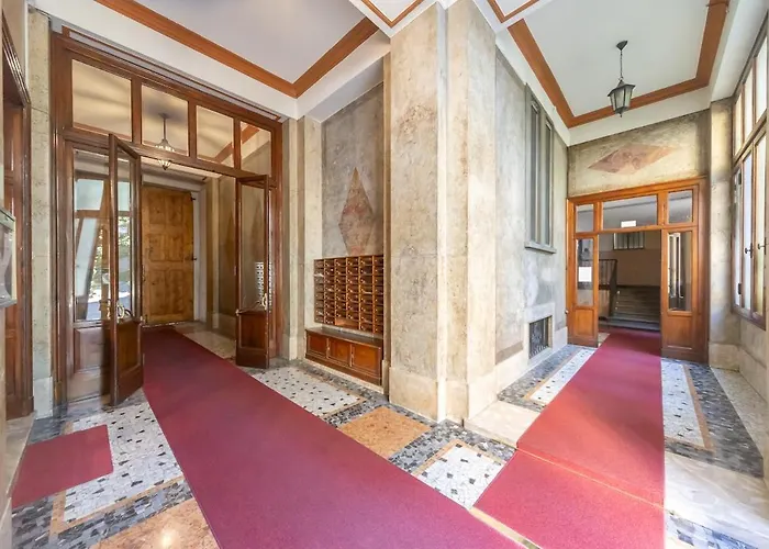 La Casa Dei Dieci - Stazione Apartment